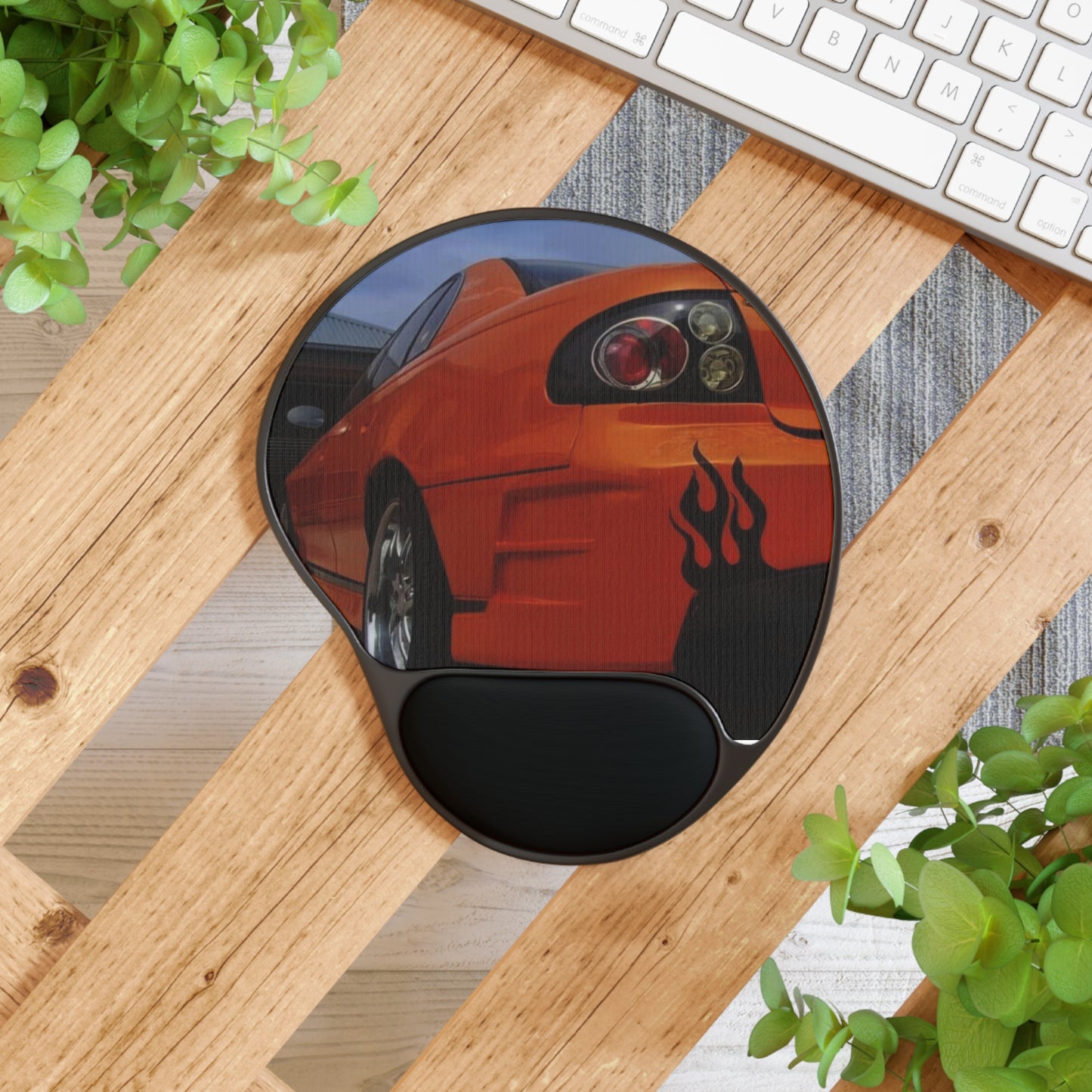 Racing-Inspired Mouse Pad with Comfortable Wrist Rest, Gamer Desk Accessory, Office Decor, Gift for Car Enthusiasts