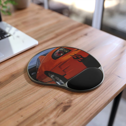 Racing-Inspired Mouse Pad with Comfortable Wrist Rest, Gamer Desk Accessory, Office Decor, Gift for Car Enthusiasts
